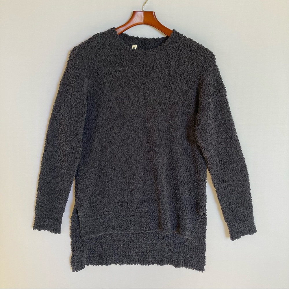 Grecerelle Women’s Large Soft Bouclé Gray Sweater – Lightly Worn, Cozy Pullover